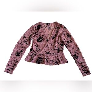 🛍️3 for $20🛍️ Dynamite Dark Dusty Rose and Black Floral Lacey Top with Peplum